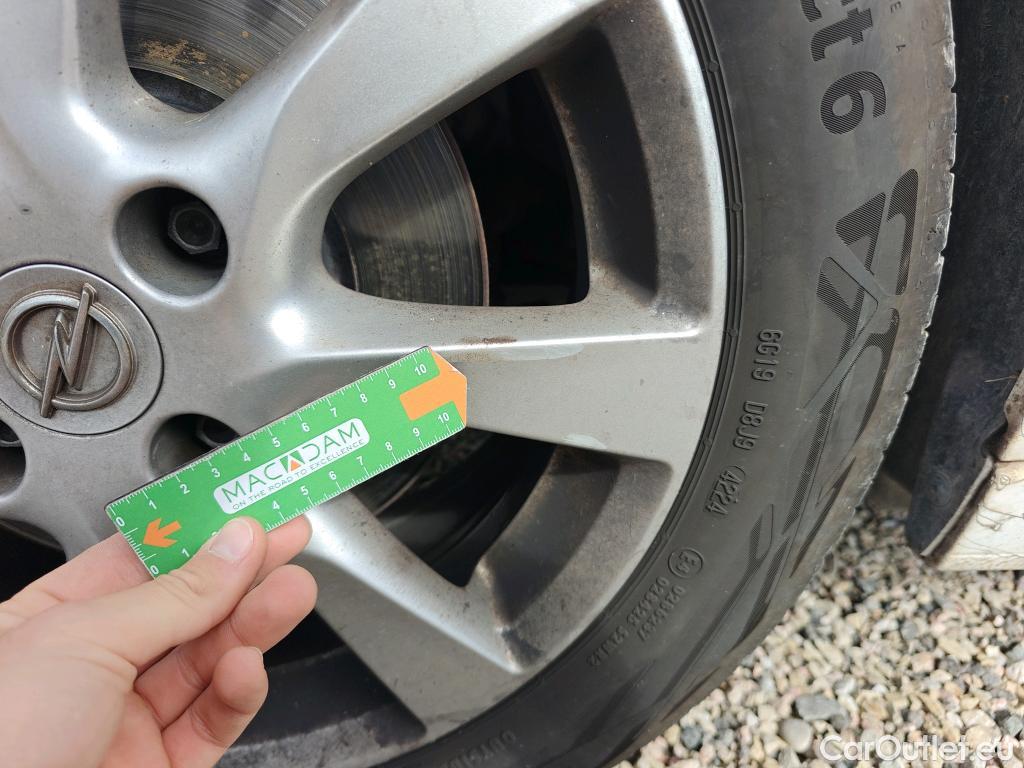  Opel  Corsa OPEL  / 2019 / 5P / berlina con portón 1.2T XHL 74kW (100CV) Edition #68