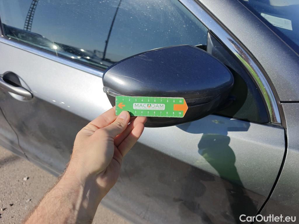  Nissan  Qashqai NISSAN  / 2017 / 5P / todoterreno dCi 85 kW (115 CV) E6D ACENTA #31