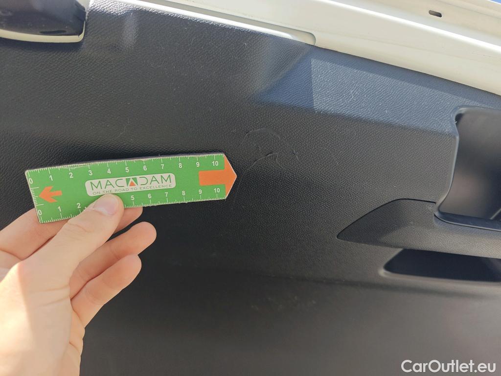  Opel  Mokka OPEL  / 2020 / 5P / 1.5 D Business Elegance #8