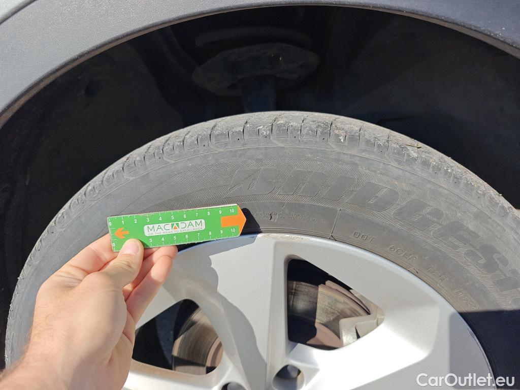  Nissan  Qashqai NISSAN  / 2017 / 5P / todoterreno dCi 85 kW (115 CV) E6D ACENTA #9