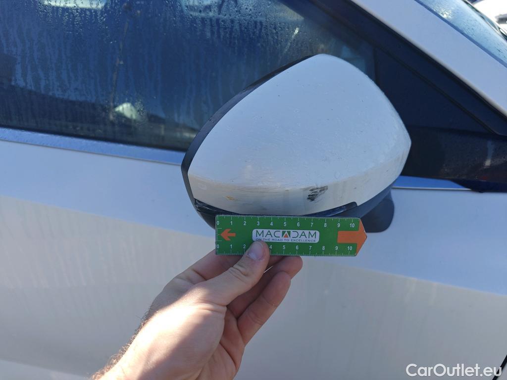  Nissan  Qashqai NISSAN  / 2021 / 5P / todoterreno DIG-T 116kW (158CV) mHEV Xtronic Acenta (AC2) #43