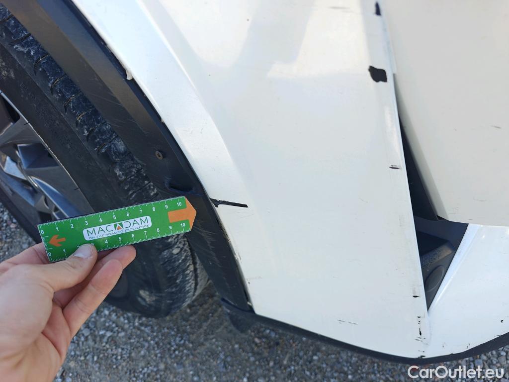  Nissan  Qashqai NISSAN  / 2021 / 5P / todoterreno DIG-T 116kW (158CV) mHEV Xtronic Acenta (AC2) #33