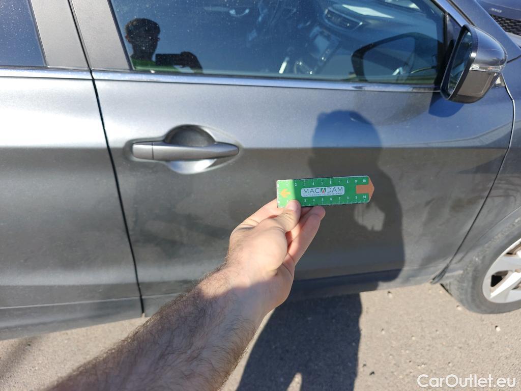  Nissan  Qashqai NISSAN  / 2017 / 5P / todoterreno dCi 85 kW (115 CV) E6D ACENTA #42