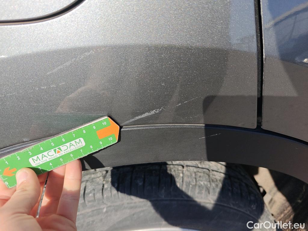  Nissan  Qashqai NISSAN  / 2017 / 5P / todoterreno dCi 85 kW (115 CV) E6D ACENTA #39