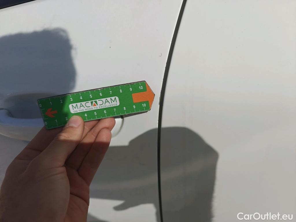  Opel  Mokka OPEL  / 2020 / 5P / 1.5 D Business Elegance #4