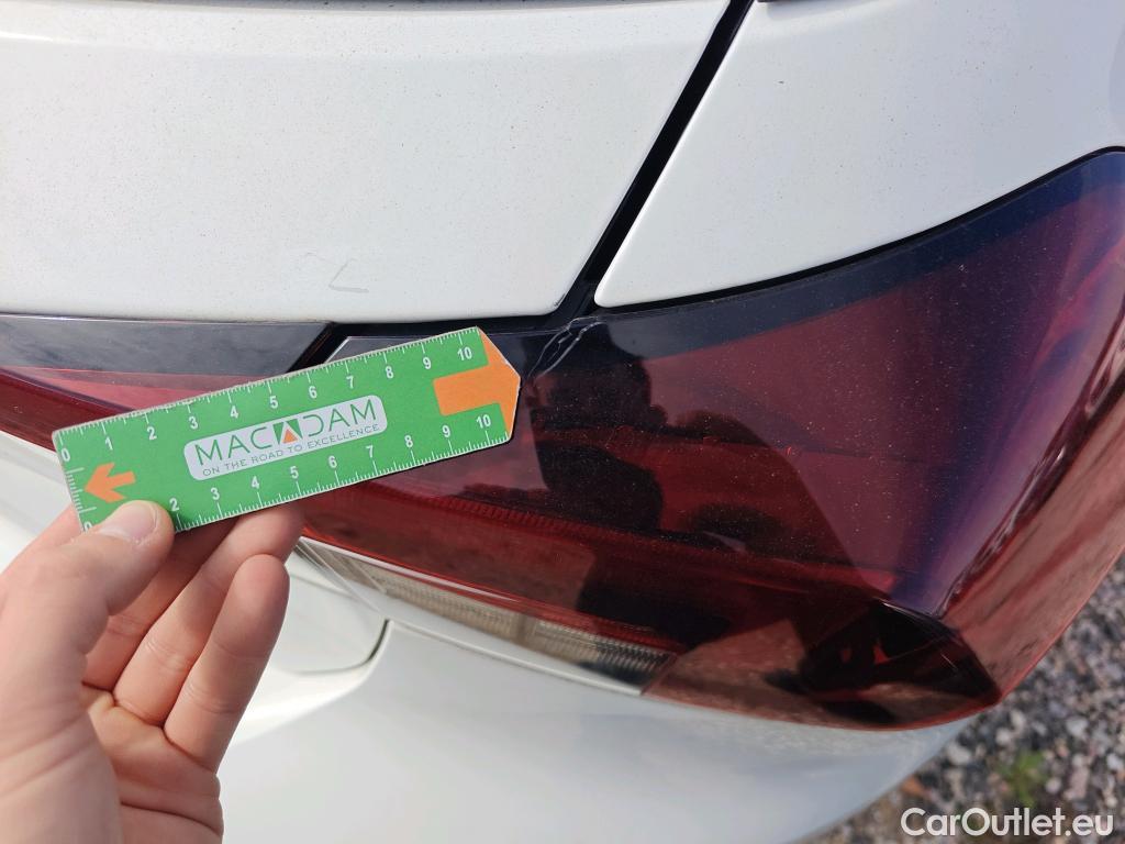  Opel  Corsa OPEL  / 2019 / 5P / berlina con portón 1.2T XHL 74kW (100CV) Edition #72