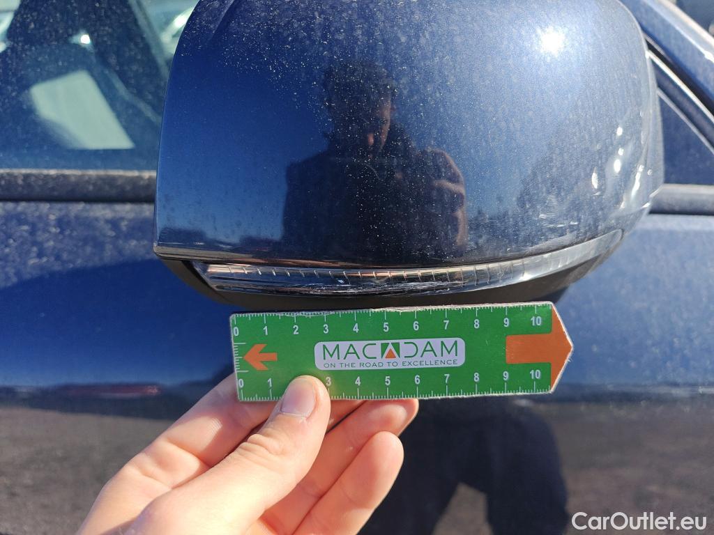  Volvo  XC 40 VOLVO XC40 / 2017 / 5P / todoterreno 1.5 T3 Momentum Pro Auto #12