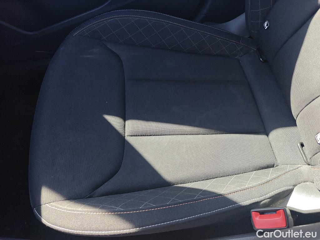  Skoda  KAMIQ SKODA  1.0 TSI 81kW (110CV) DSG Ambition #18