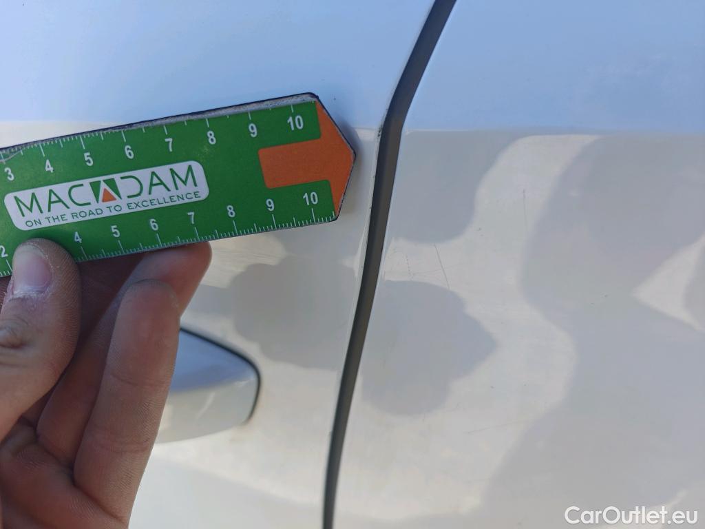  Skoda  KAMIQ SKODA  1.0 TSI 81kW (110CV) DSG Ambition #6