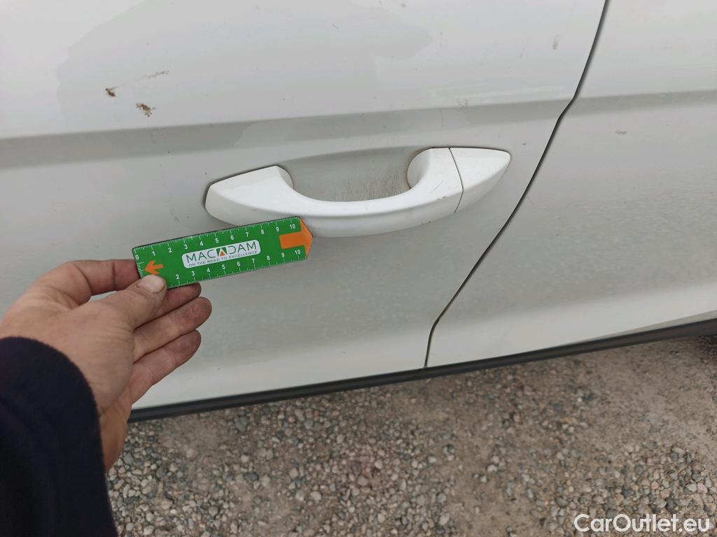  Seat  Arona SEAT  / 2017 / 5P / todoterreno 1.0 TSI 70kW (95CV) Style Edition Eco (CX) #34