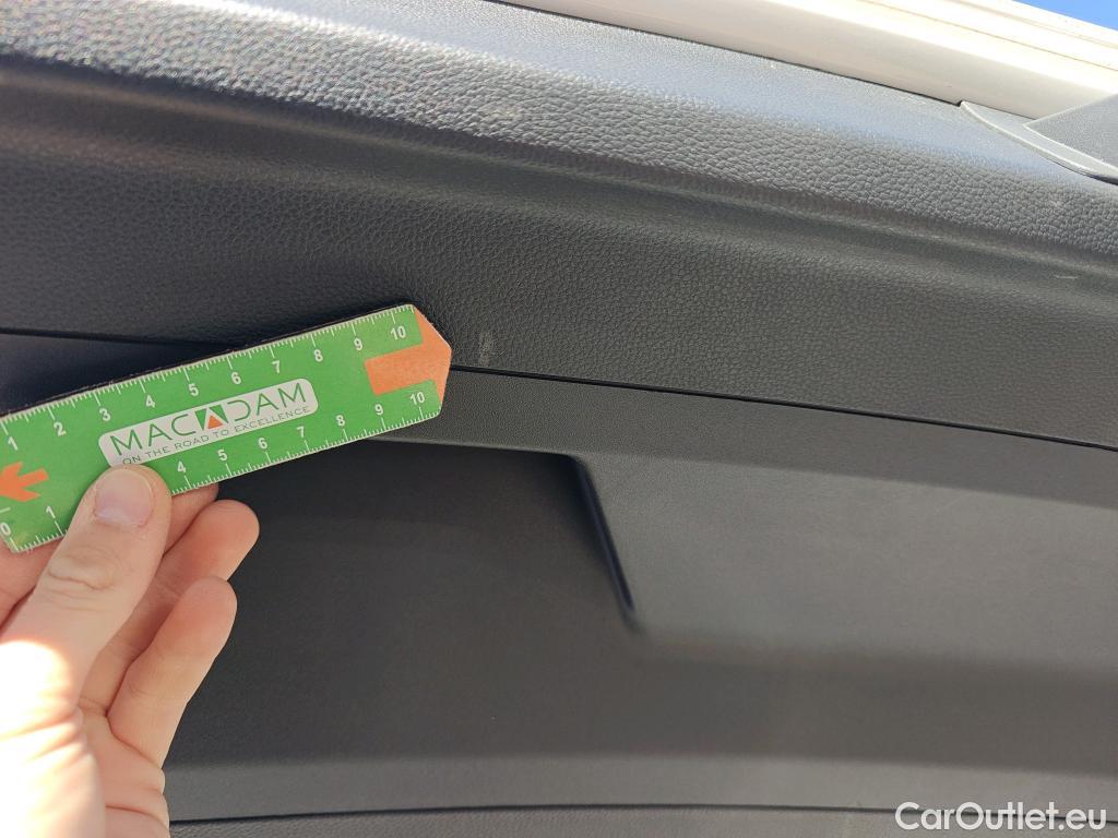  Seat  Arona SEAT  / 2017 / 5P / todoterreno 1.0 TSI 70kW (95CV) Style Edition Eco (CX) #40