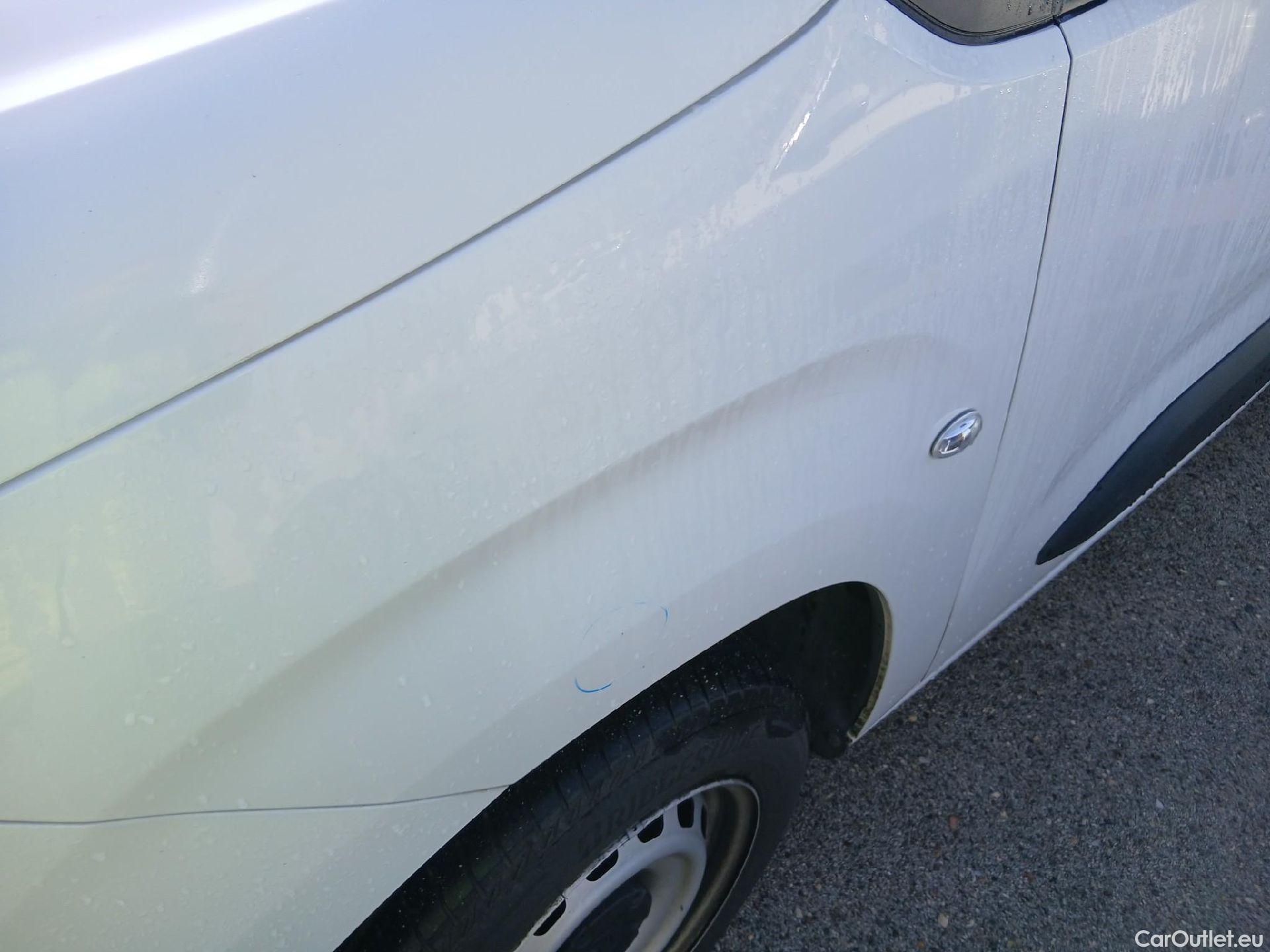  Citroen  Berlingo CITROEN  / 2018 / 4P / furgón derivado de turismo Talla M BlueHDi 100 #13