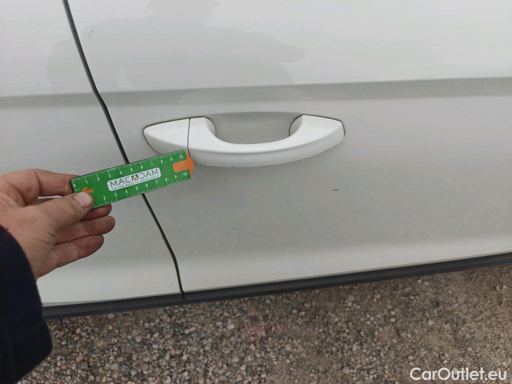  Seat  Arona SEAT  / 2017 / 5P / todoterreno 1.0 TSI 70kW (95CV) Style Edition Eco (CX) #36