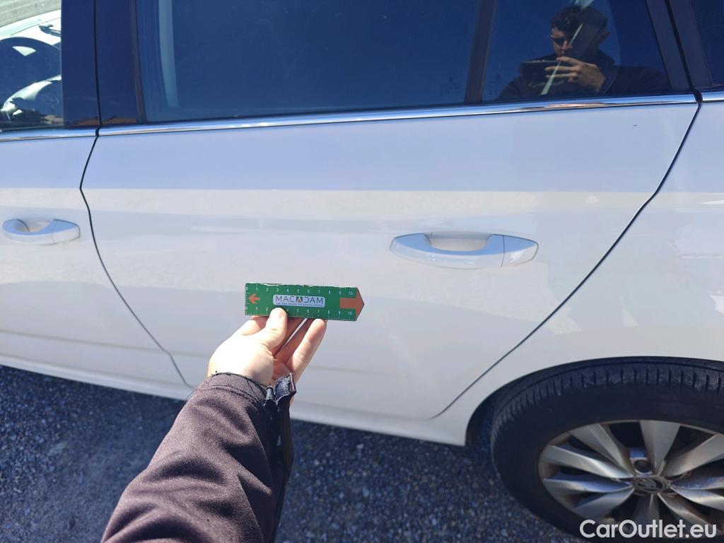  Skoda  KAMIQ SKODA  1.0 TSI 81kW (110CV) DSG Ambition #21