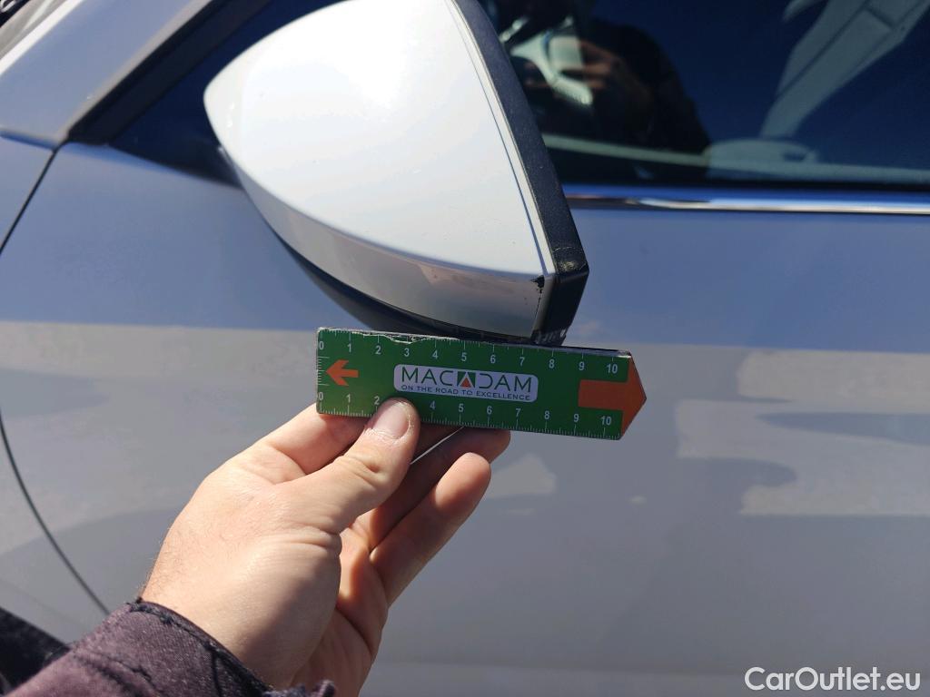  Skoda  KAMIQ SKODA  1.0 TSI 81kW (110CV) DSG Ambition #19