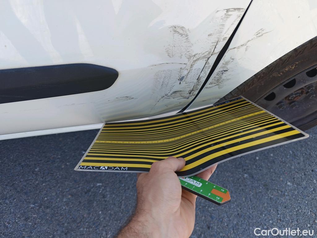  Fiat  Doblo FIAT Doblò Cargo/2015/4P/furgón derivado de turismo Cargo SX 1.3 Mjet 70 kW (95 CV) #10