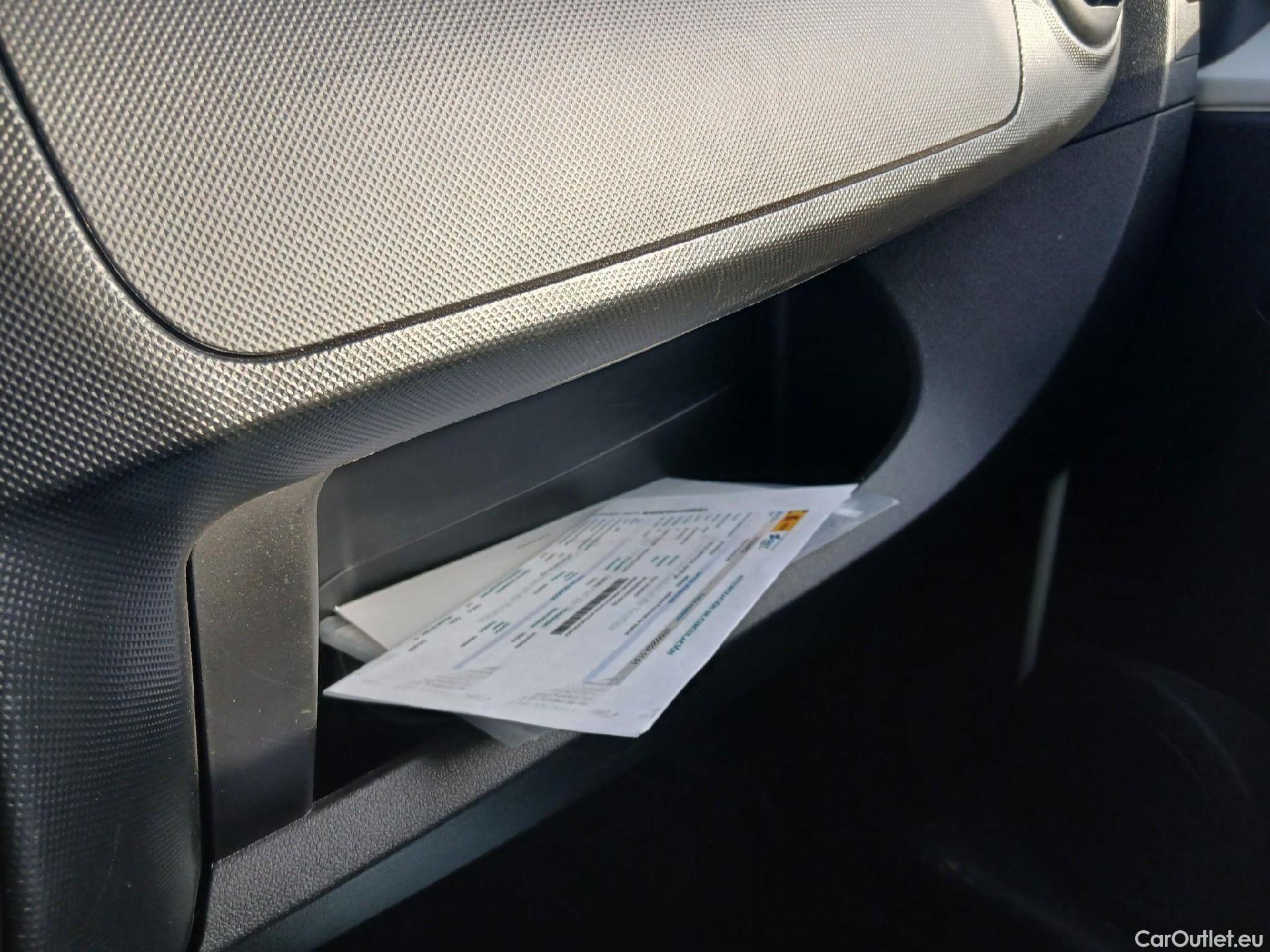  Fiat  Qubo FIAT Fiorino / 2016 / 4P / furgón derivado de turismo Cargo SX N1 1.3 MJet 70 kW (95 CV) #2