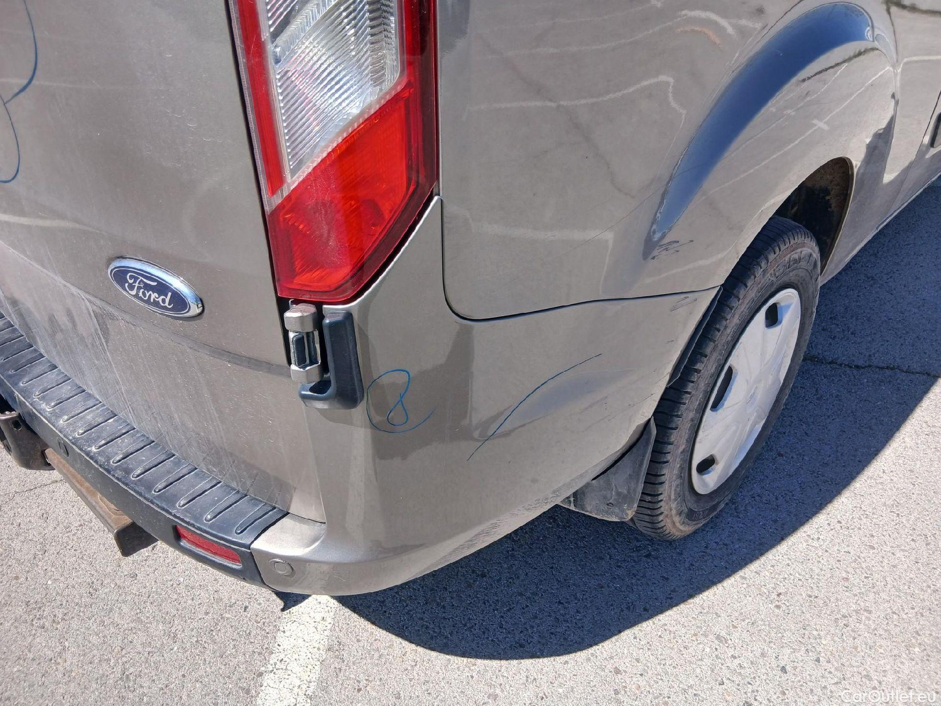  Ford  Transit FORD  Custom / 2012 / 4P / combi Kombi 2.0 TDCI 96kW 320 L2 Trend #34