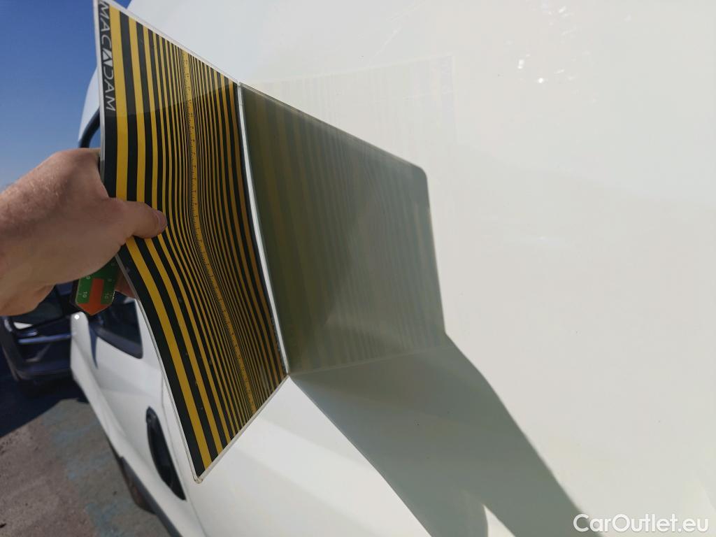  Fiat  Doblo FIAT Doblò Cargo/2015/4P/furgón derivado de turismo Cargo SX 1.3 Mjet 70 kW (95 CV) #21