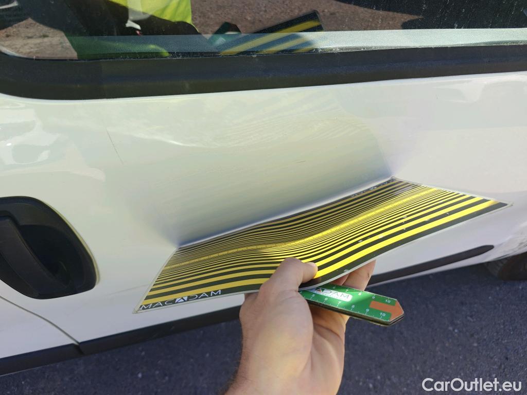  Fiat  Doblo FIAT Doblò Cargo/2015/4P/furgón derivado de turismo Cargo SX 1.3 Mjet 70 kW (95 CV) #9