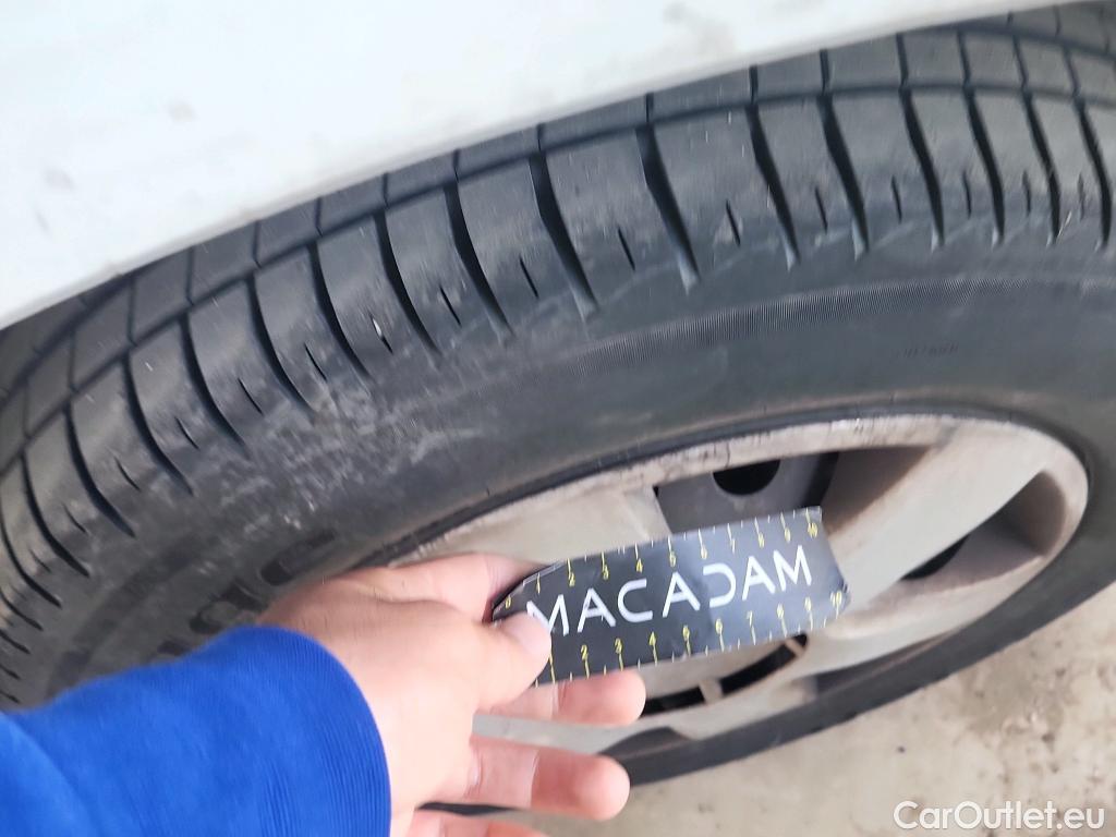  Nissan  NV200 NISSAN NV250 / 2019 / 4P / furgón 2pl 1.5dCi 70 kW (95CV) L2H1 ÓPTIMA #46