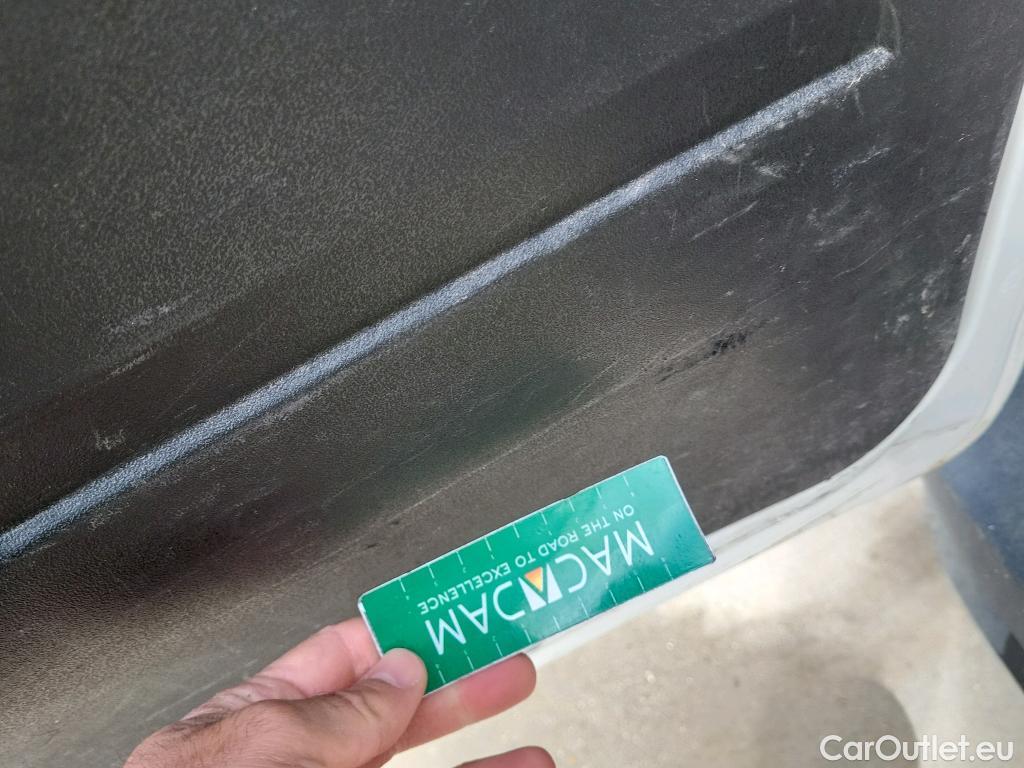  Fiat  Doblo FIAT Doblò Cargo/2015/4P/furgón derivado de turismo Cargo SX 1.6 Mjet 66kW (90CV) (AC) #19