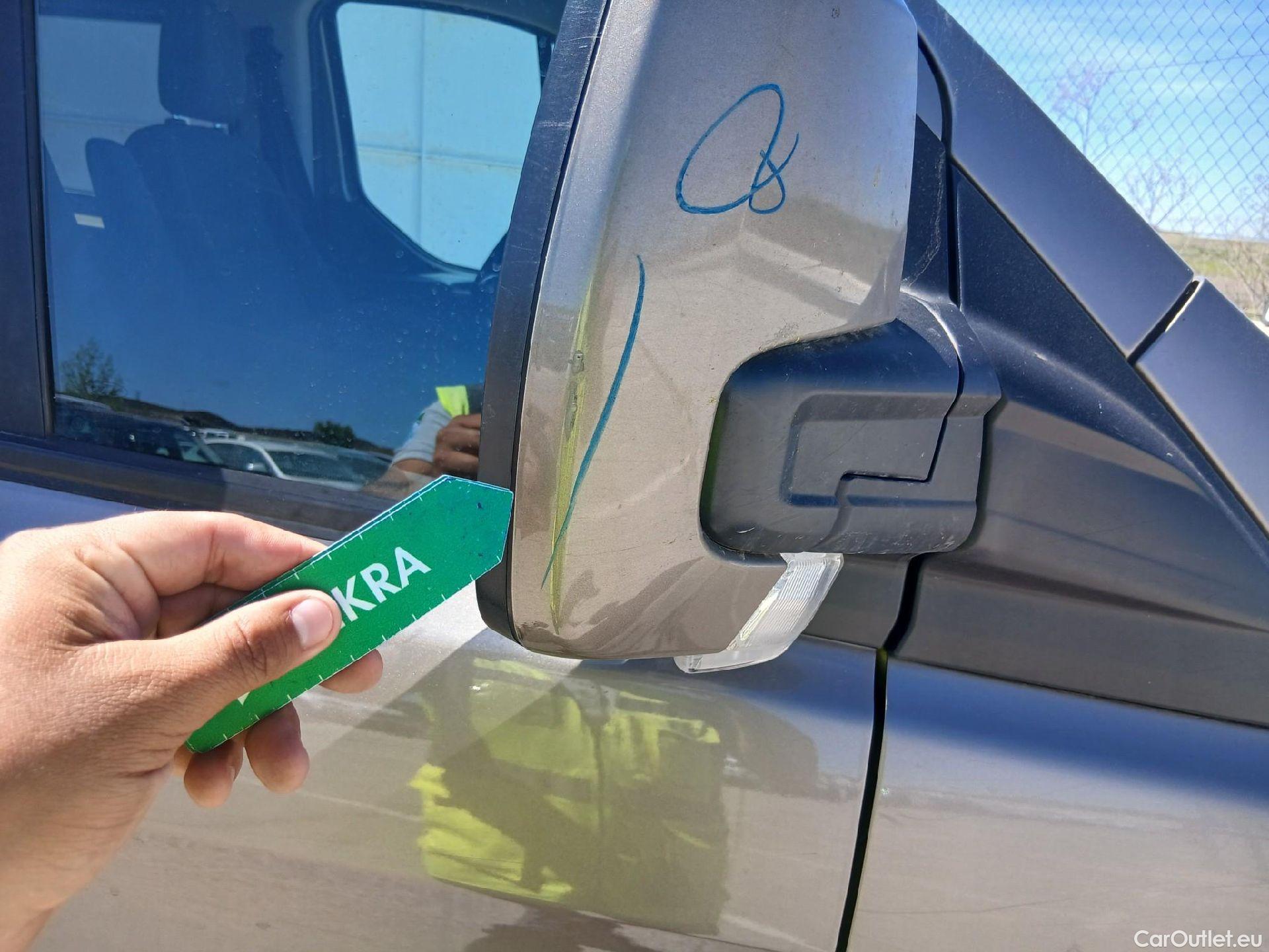  Ford  Transit FORD  Custom / 2012 / 4P / combi Kombi 2.0 TDCI 96kW 320 L2 Trend #43