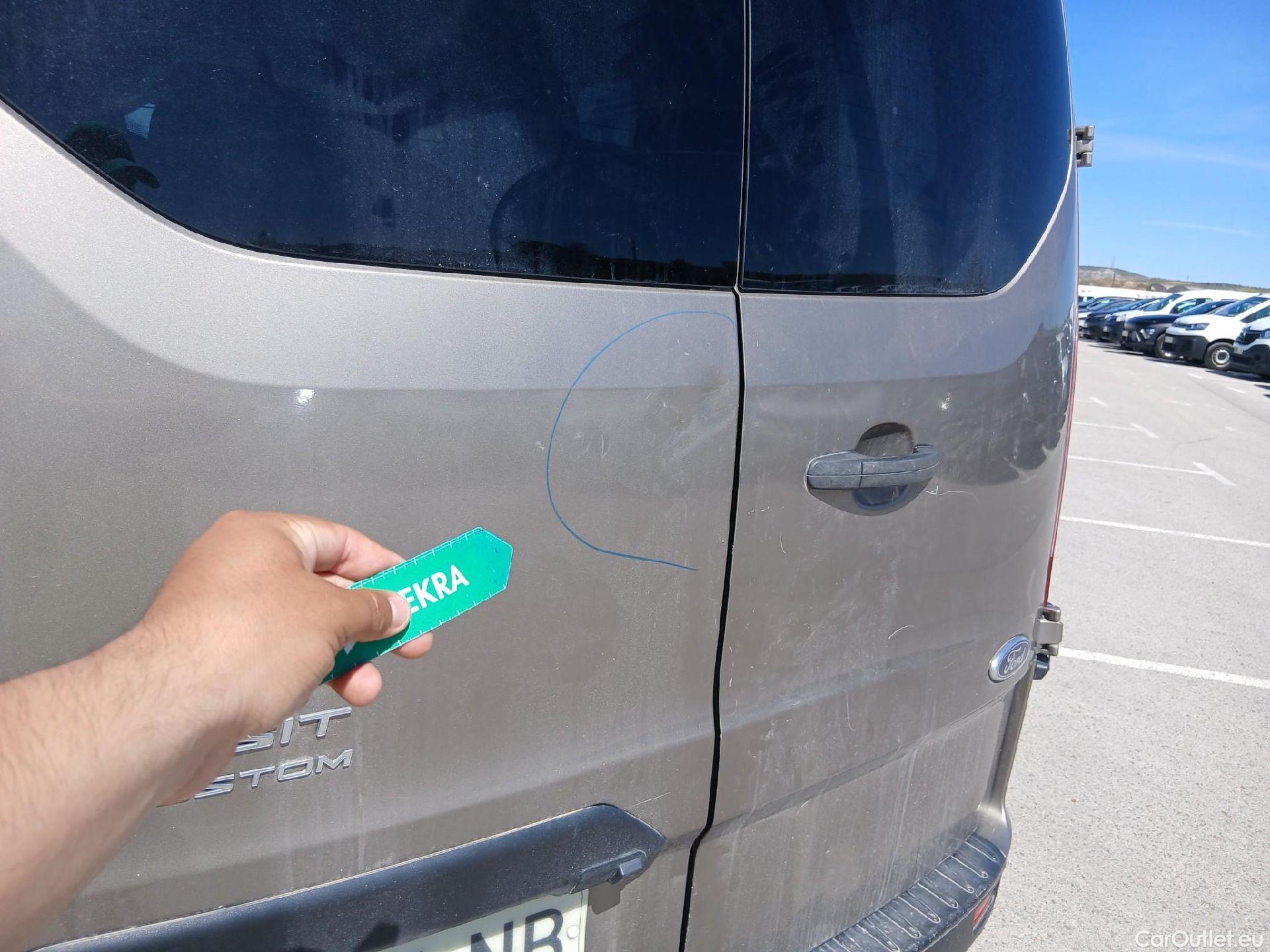  Ford  Transit FORD  Custom / 2012 / 4P / combi Kombi 2.0 TDCI 96kW 320 L2 Trend #25