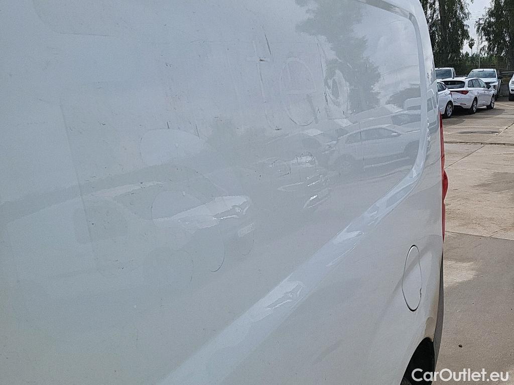  Fiat  Doblo FIAT Doblò Cargo/2015/4P/furgón derivado de turismo Cargo SX 1.6 Mjet 66kW (90CV) (AC) #5