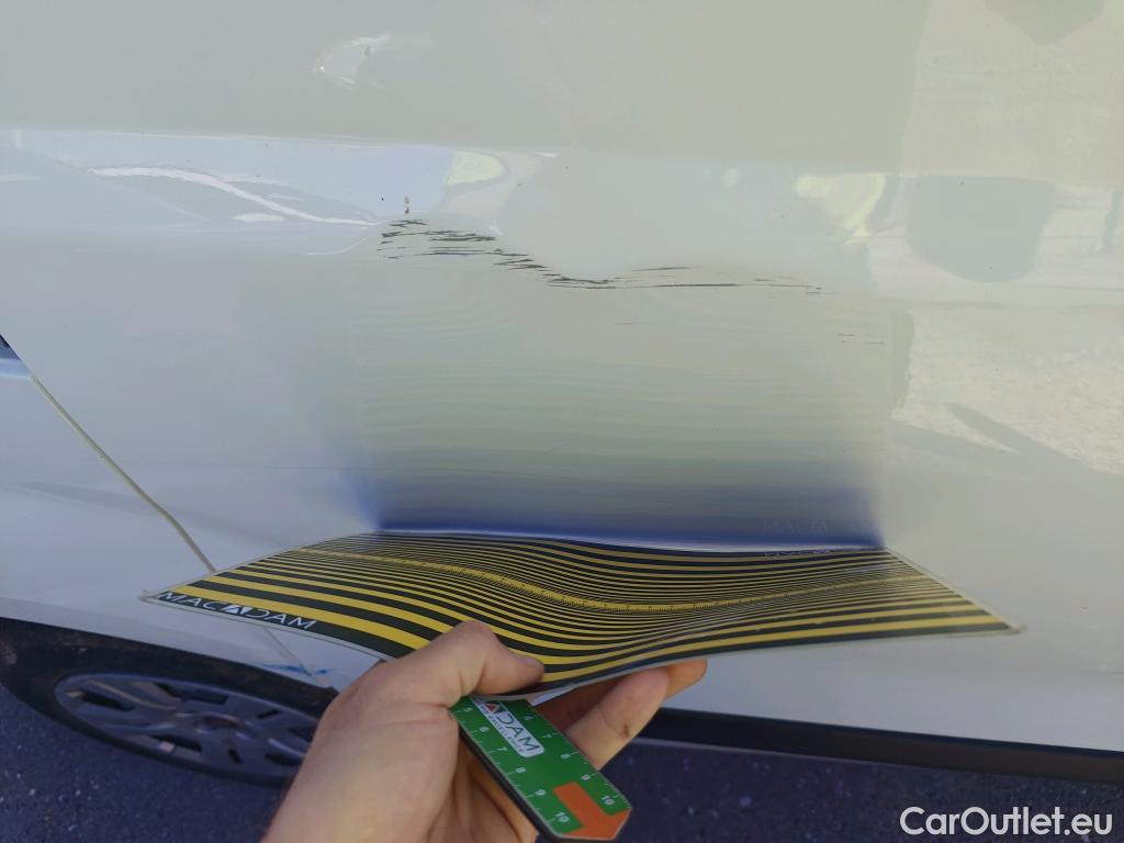  Fiat  Doblo FIAT Doblò Cargo/2015/4P/furgón derivado de turismo Cargo SX 1.3 Mjet 70 kW (95 CV) #2