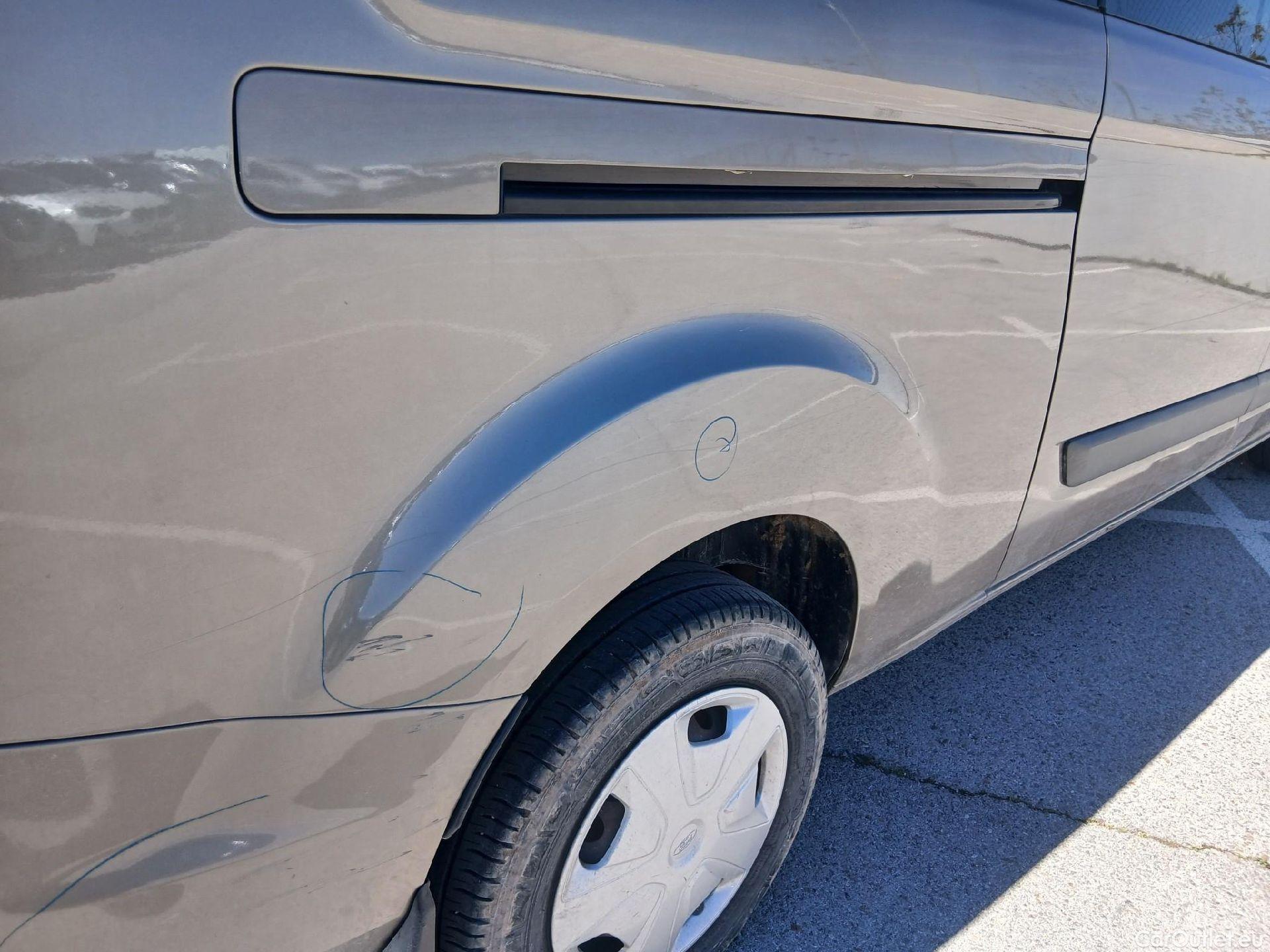  Ford  Transit FORD  Custom / 2012 / 4P / combi Kombi 2.0 TDCI 96kW 320 L2 Trend #36