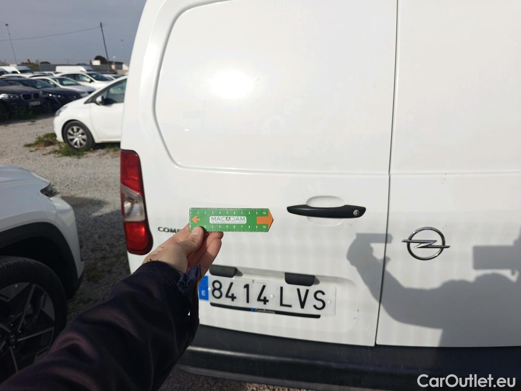  Opel  Combo OPEL  / 2018 / 3P / furgón derivado de turismo 1.5 TD 75kW (100CV) Express L H1 650kg (AC) #60