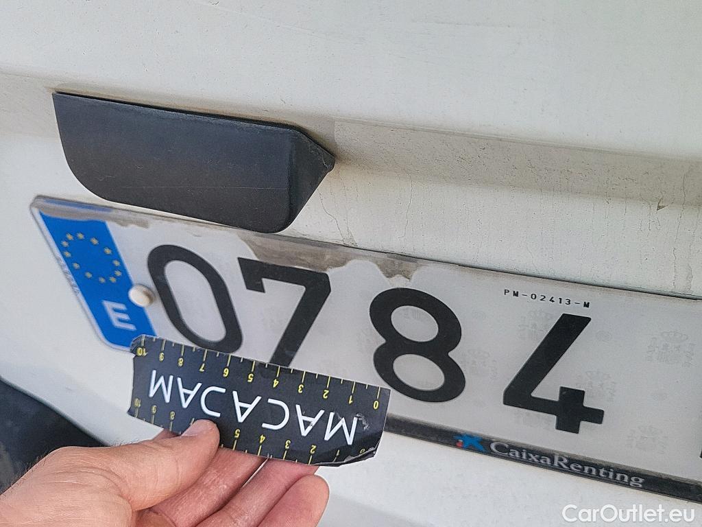  Opel  Vivaro OPEL  / 2019 / 4P / furgón 1.5 Diésel 74kW (100CV) M Std Express (CX) #48