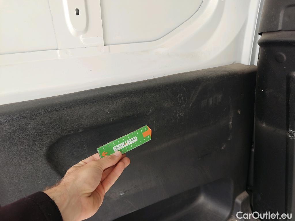  Opel  Combo OPEL  / 2018 / 3P / furgón derivado de turismo 1.5 TD 75kW (100CV) Express L H1 650kg (AC) #41