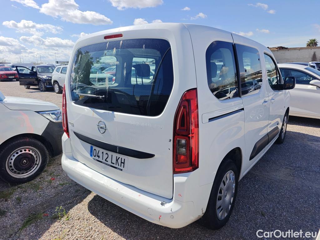  Opel  Combo OPEL  Life / 2018 / 5P / monovolumen compacto 1.5 TD 75kW (100CV) S/S Selective L #32