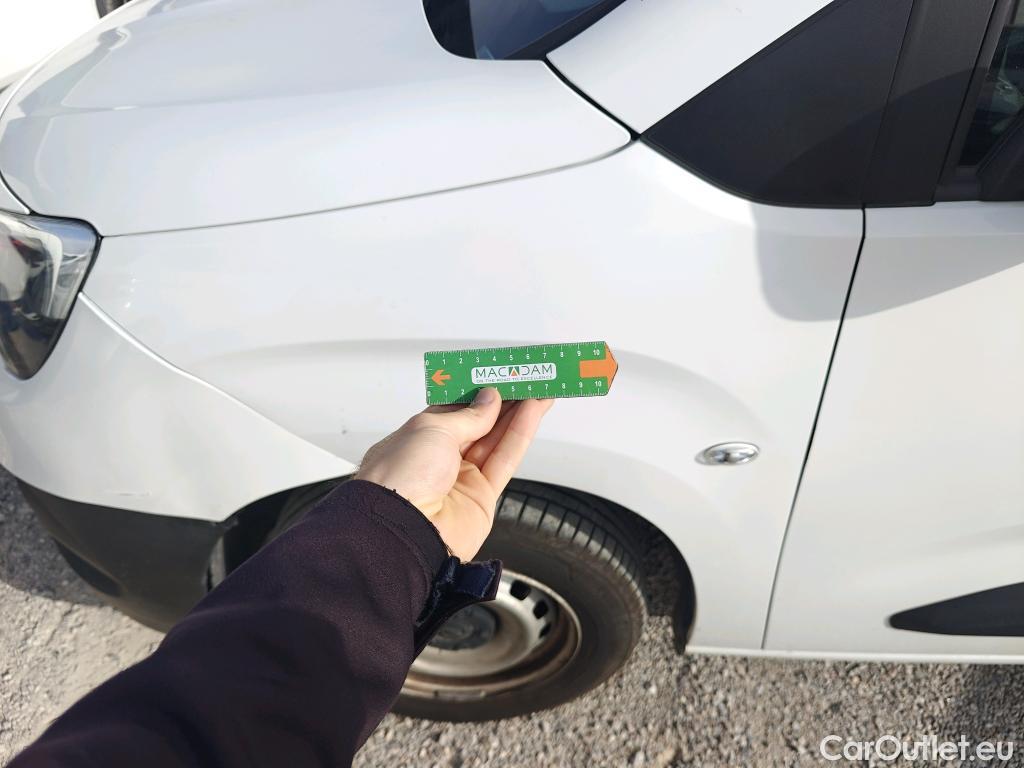  Opel  Combo OPEL  / 2018 / 3P / furgón derivado de turismo 1.5 TD 75kW (100CV) Express L H1 650kg (AC) #25