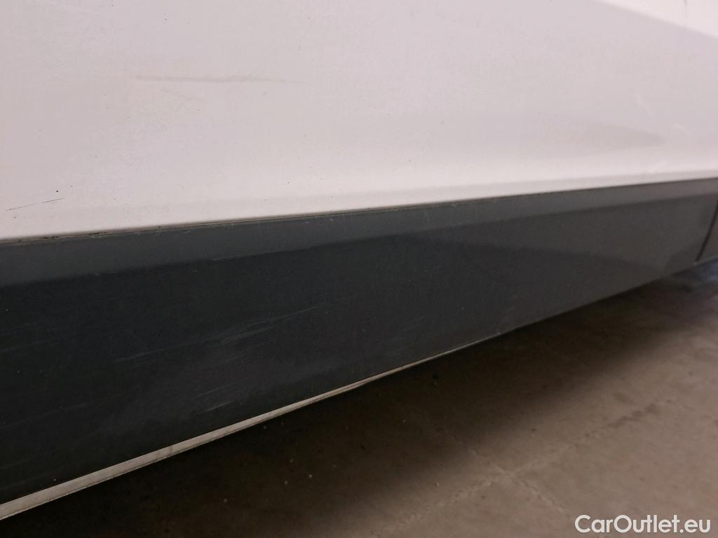  Nissan  NV300 NISSAN  / 2016 / 4P / furgón 2.0dCi 88kW (120CV) L2H1 1,2T Comfort #58