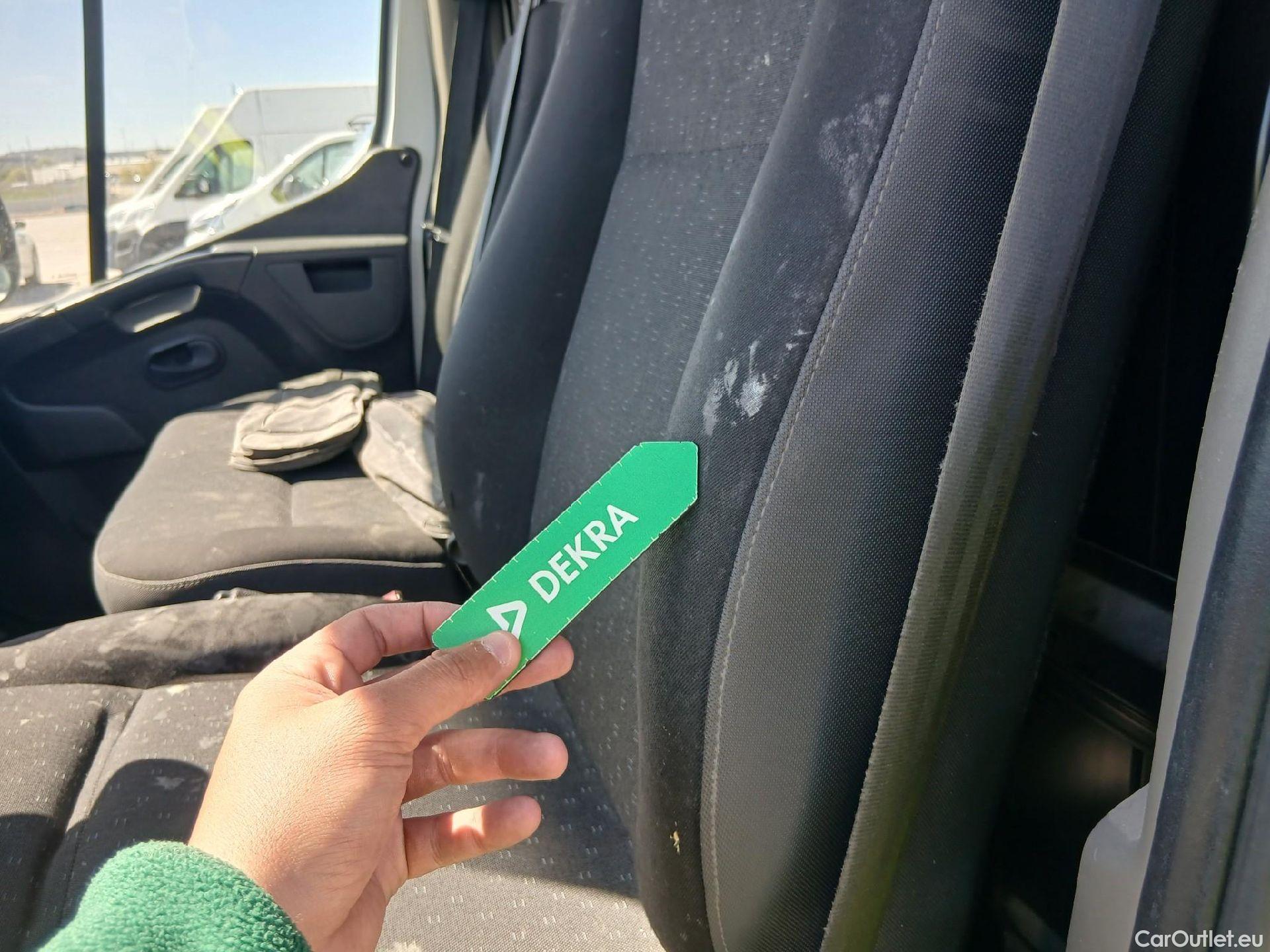  Opel  Movano OPEL  / 2010 / 4P / furgón 2.3 CDTI 96kW (130CV) L3 H3 F 3.5t #23