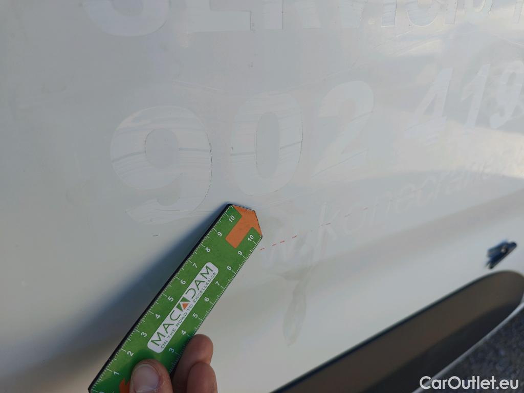  Opel  Combo OPEL  Life / 2018 / 5P / monovolumen compacto 1.5 TD 75kW (100CV) S/S Selective L #28