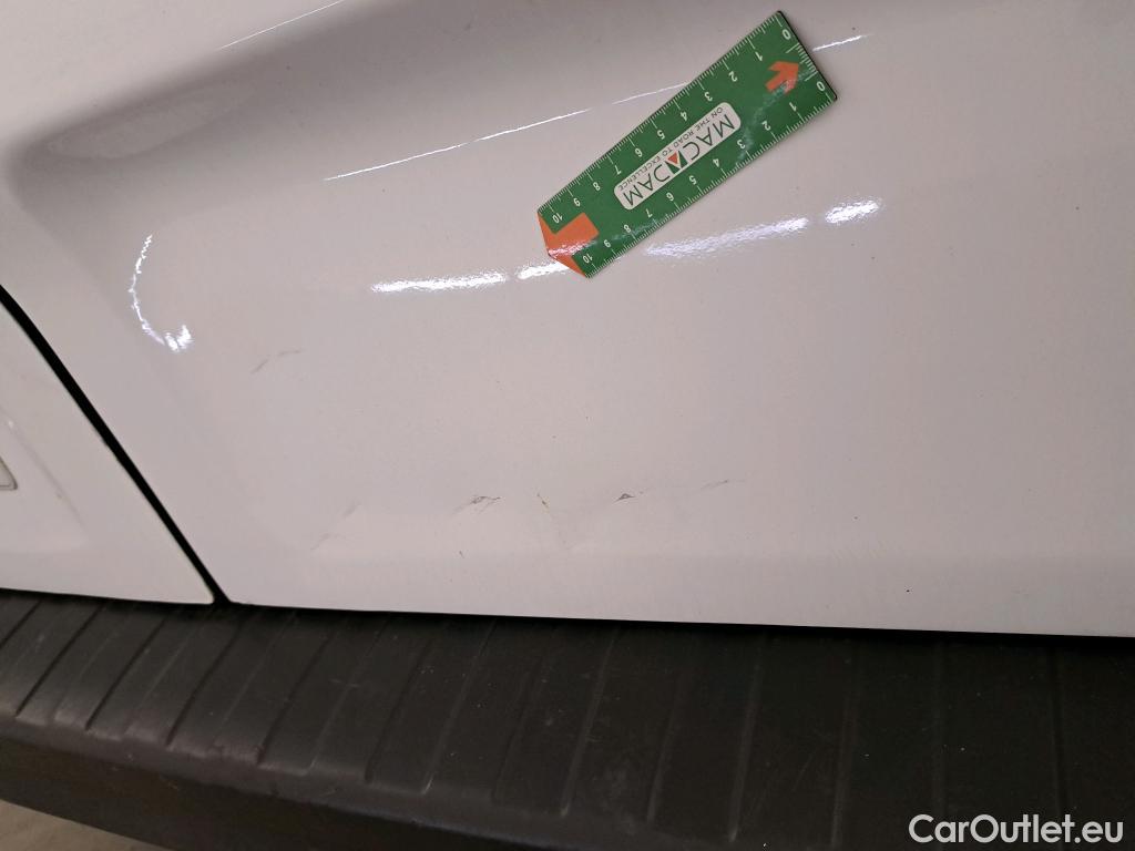  Nissan  NV300 NISSAN  / 2016 / 4P / furgón 2.0dCi 88kW (120CV) L2H1 1,2T Comfort #27