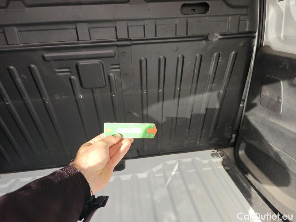  Opel  Combo OPEL  / 2018 / 3P / furgón derivado de turismo 1.5 TD 75kW (100CV) Express L H1 650kg (AC) #54