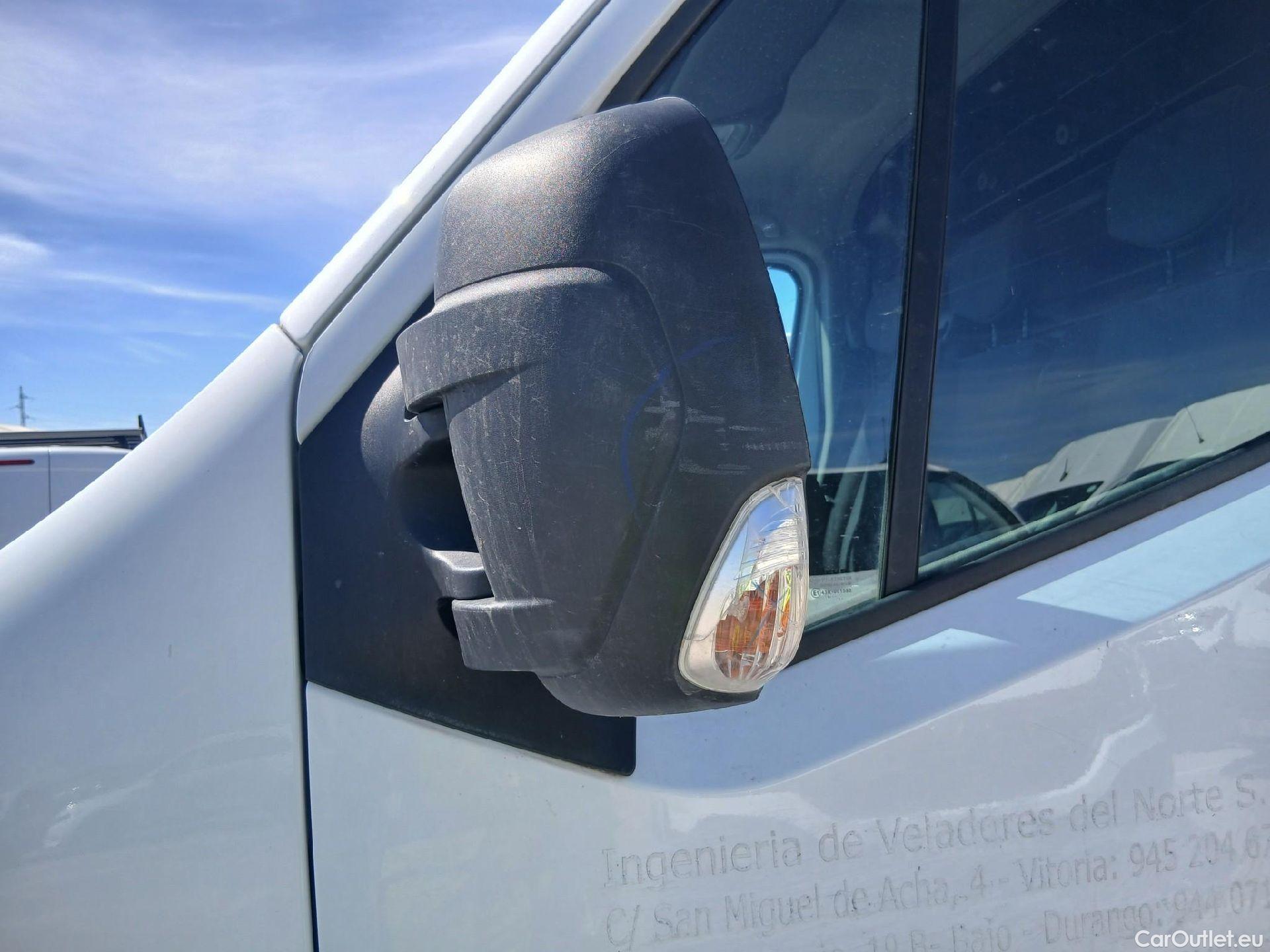  Opel  Movano OPEL  / 2010 / 4P / furgón 2.3 CDTI 96kW (130CV) L3 H3 F 3.5t #14