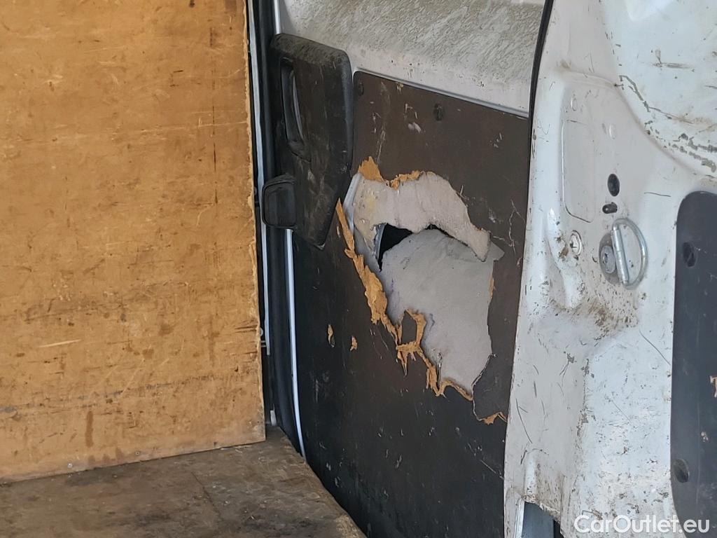  Opel  Vivaro OPEL  / 2019 / 4P / furgón 1.5 Diésel 74kW (100CV) M Std Express (CX) #40