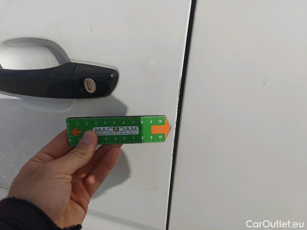  Opel  Combo OPEL  / 2018 / 3P / furgón derivado de turismo 1.5 TD 75kW (100CV) Express L H1 650kg (AC) #24