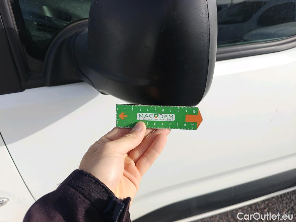  Opel  Combo OPEL  / 2018 / 3P / furgón derivado de turismo 1.5 TD 75kW (100CV) Express L H1 650kg (AC) #65