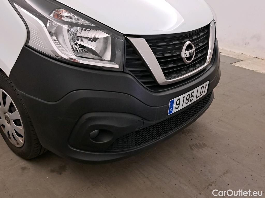  Nissan  NV300 NISSAN  / 2016 / 4P / furgón 2.0dCi 88kW (120CV) L2H1 1,2T Comfort #40