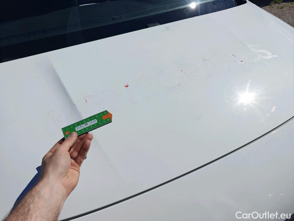  Opel  Combo OPEL  Life / 2018 / 5P / monovolumen compacto 1.5 TD 75kW (100CV) S/S Selective L #24