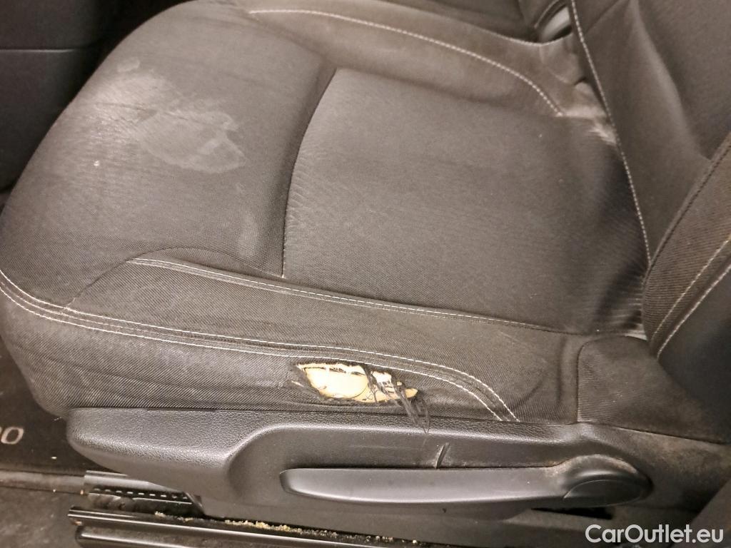  Nissan  NV300 NISSAN  / 2016 / 4P / furgón 2.0dCi 88kW (120CV) L2H1 1,2T Comfort #15