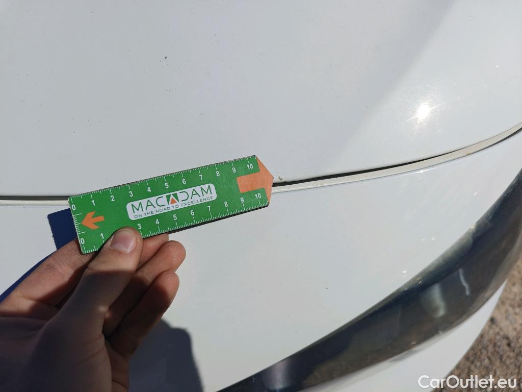  Opel  Combo OPEL  Life / 2018 / 5P / monovolumen compacto 1.5 TD 75kW (100CV) S/S Selective L #79