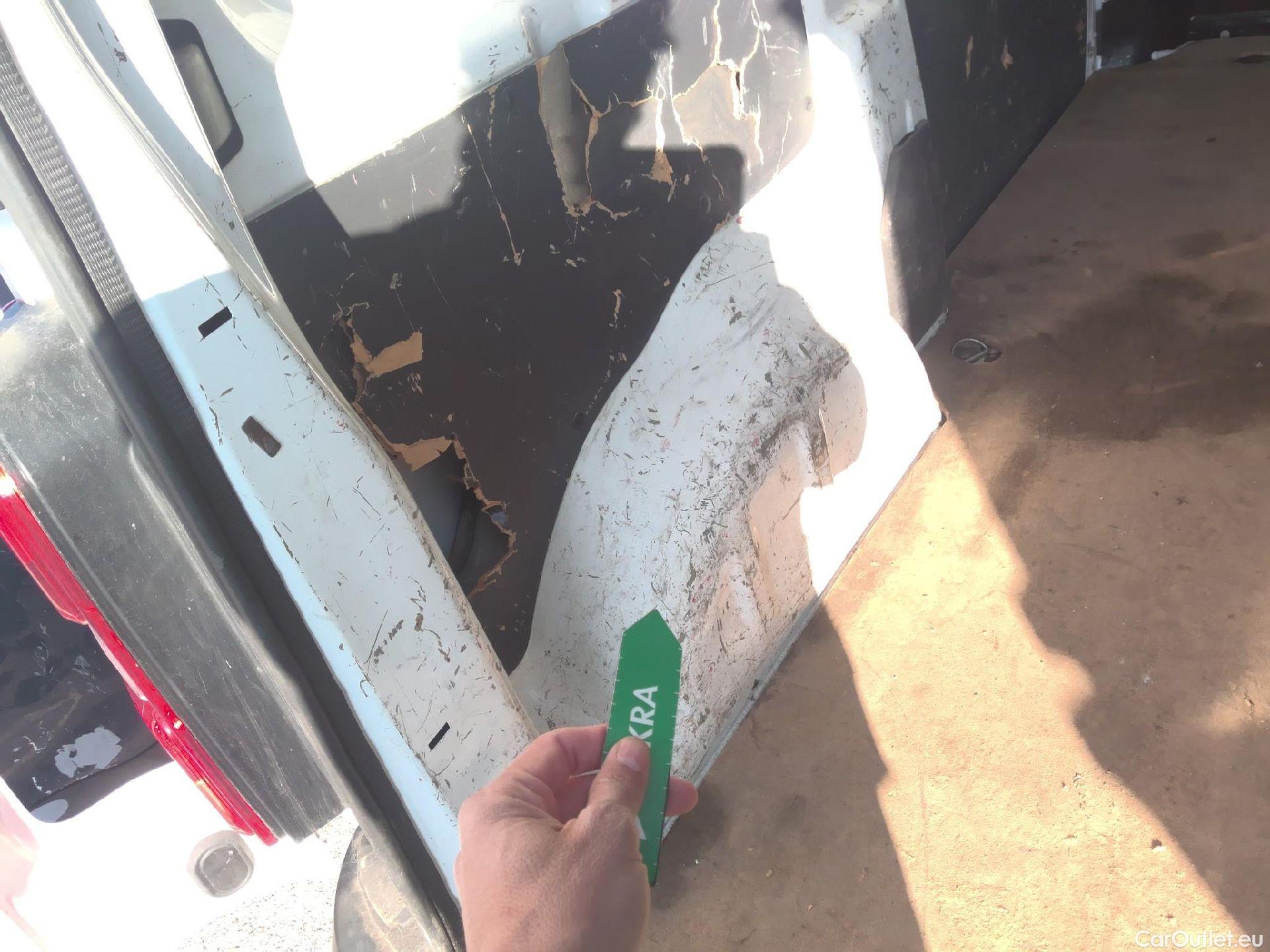  Opel  Vivaro OPEL  / 2019 / 4P / furgón  1.5 Diésel 74kW(100CV)M Std Exp #5